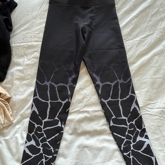 COR Giraffe Print Legging - Picture 1 of 2